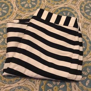 Black and white striped pencil skirt